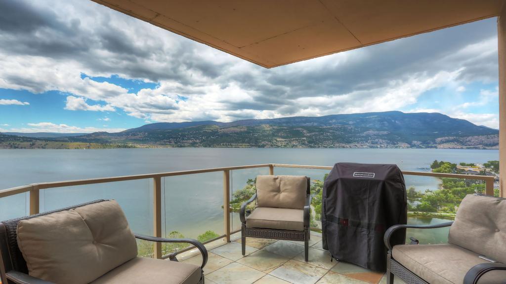 Sunset Waterfront Resort By Kelownacondorentals Zewnętrze zdjęcie